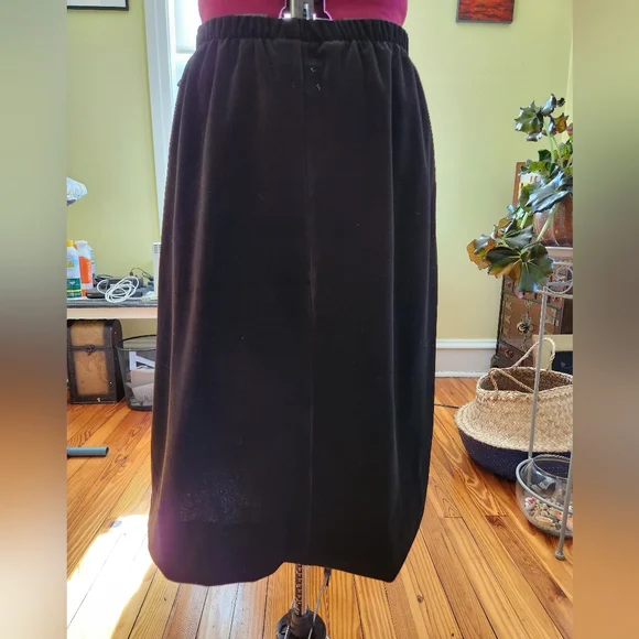 Vintage Black Velvet Pencil Skirt - Picture 13 of 13